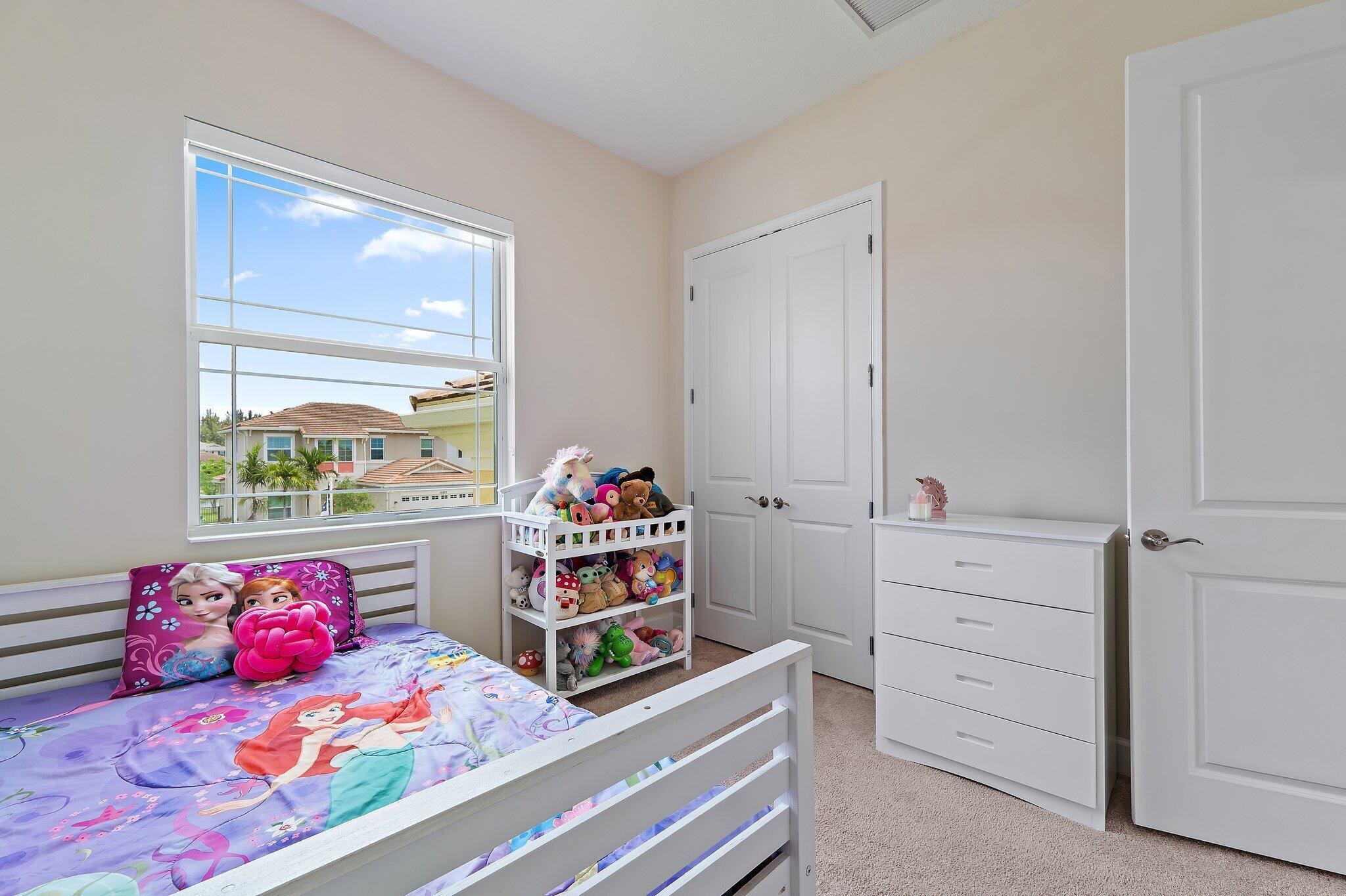 MEADOWS OF WESTLAKE - Residential