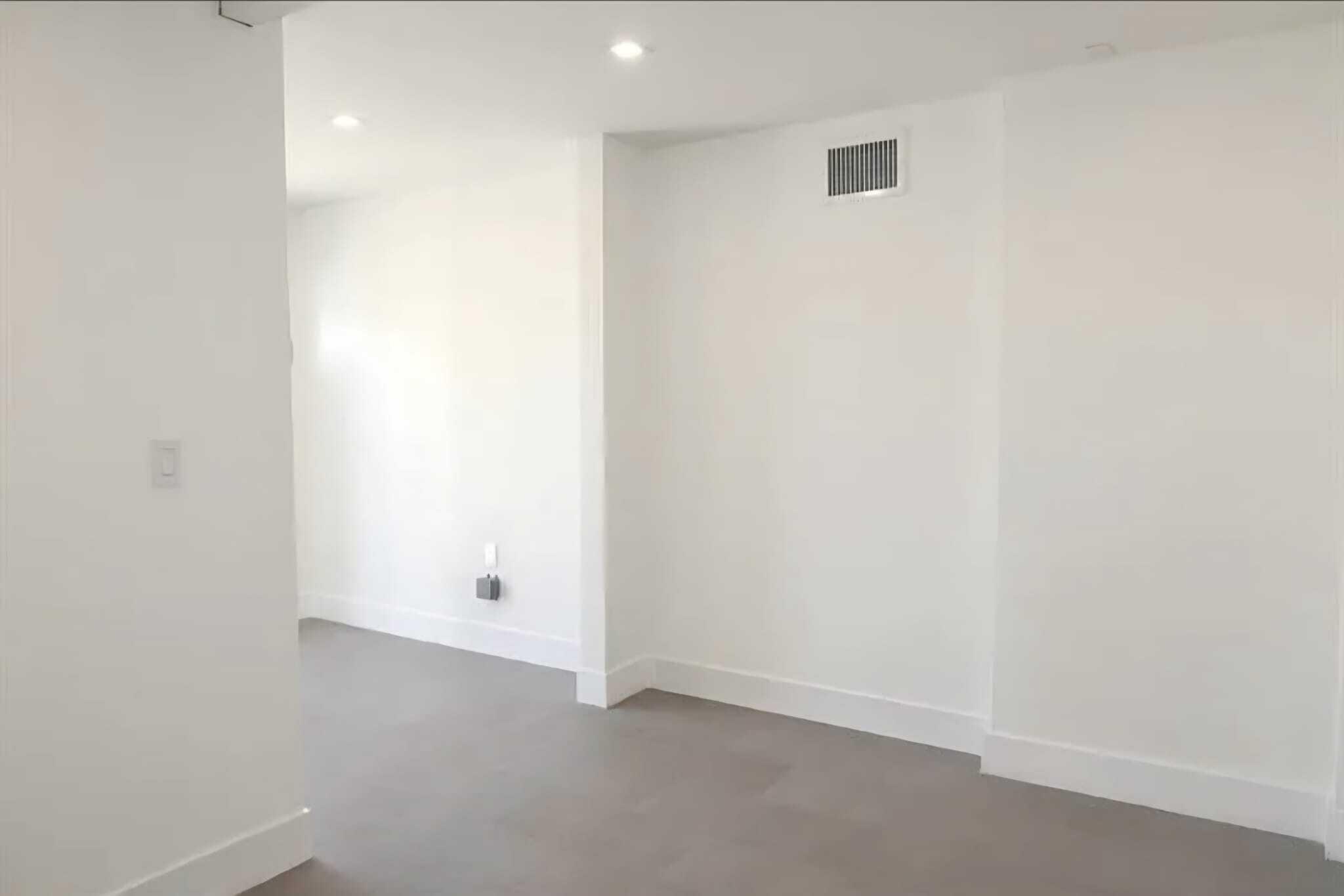 PALM SPRINGS VILLAGE 4 - Residential Lease
