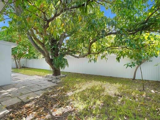 FLAGLER GROVE MANOR - Residential Lease