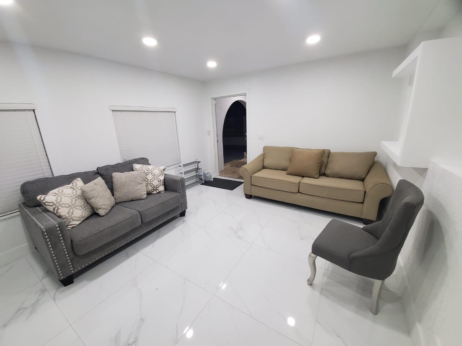 FLAGLER GROVE MANOR - Residential Lease