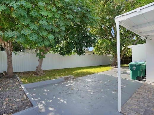 FLAGLER GROVE MANOR - Residential Lease