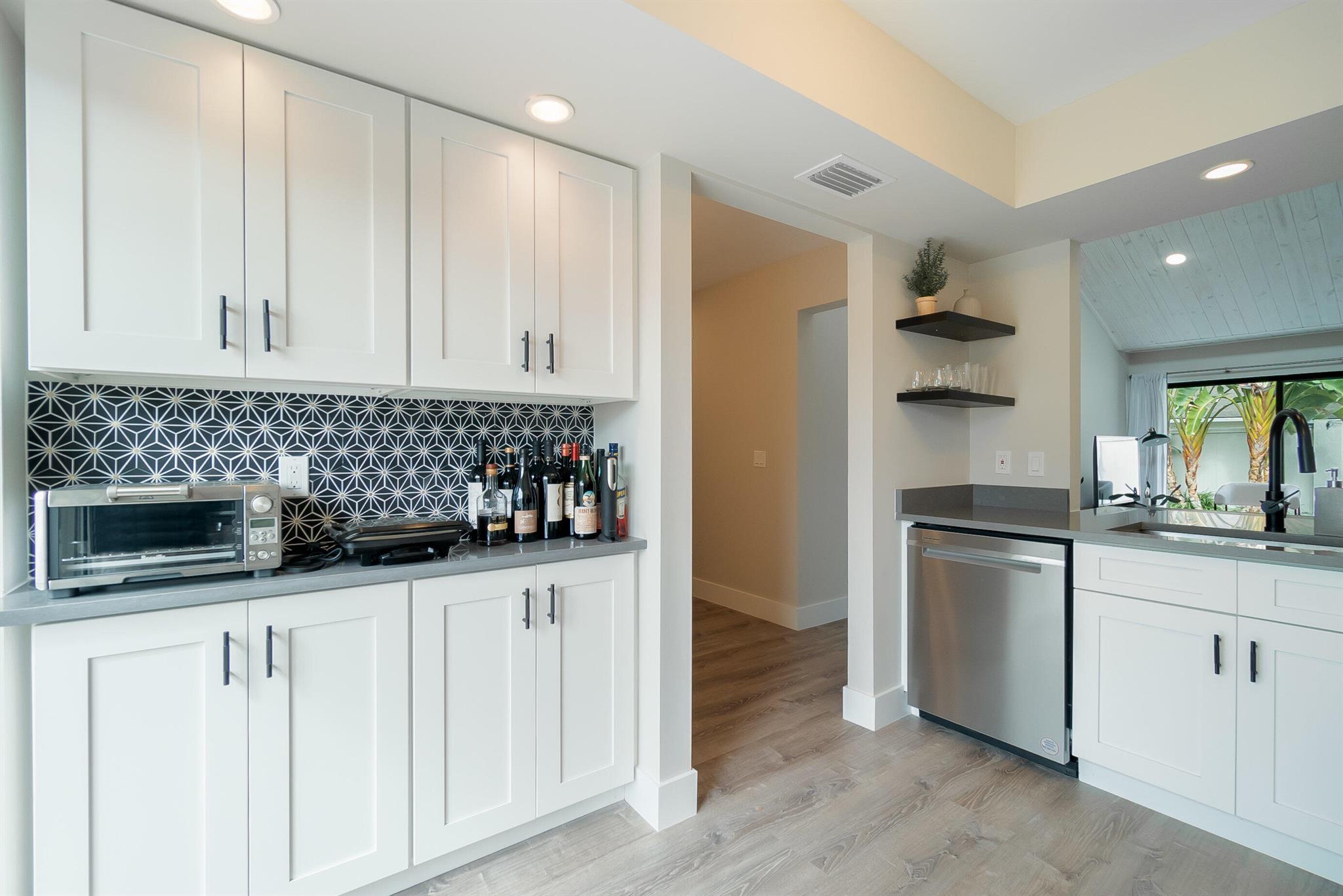 Properties 12807 Spinnaker Lane