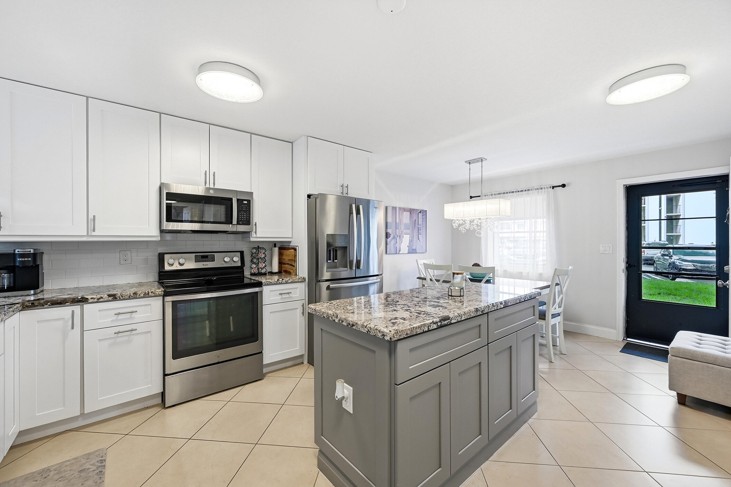 ISLAND CLUB CONDO UNIT E-101 PER CDO BK/PG - Residential Lease