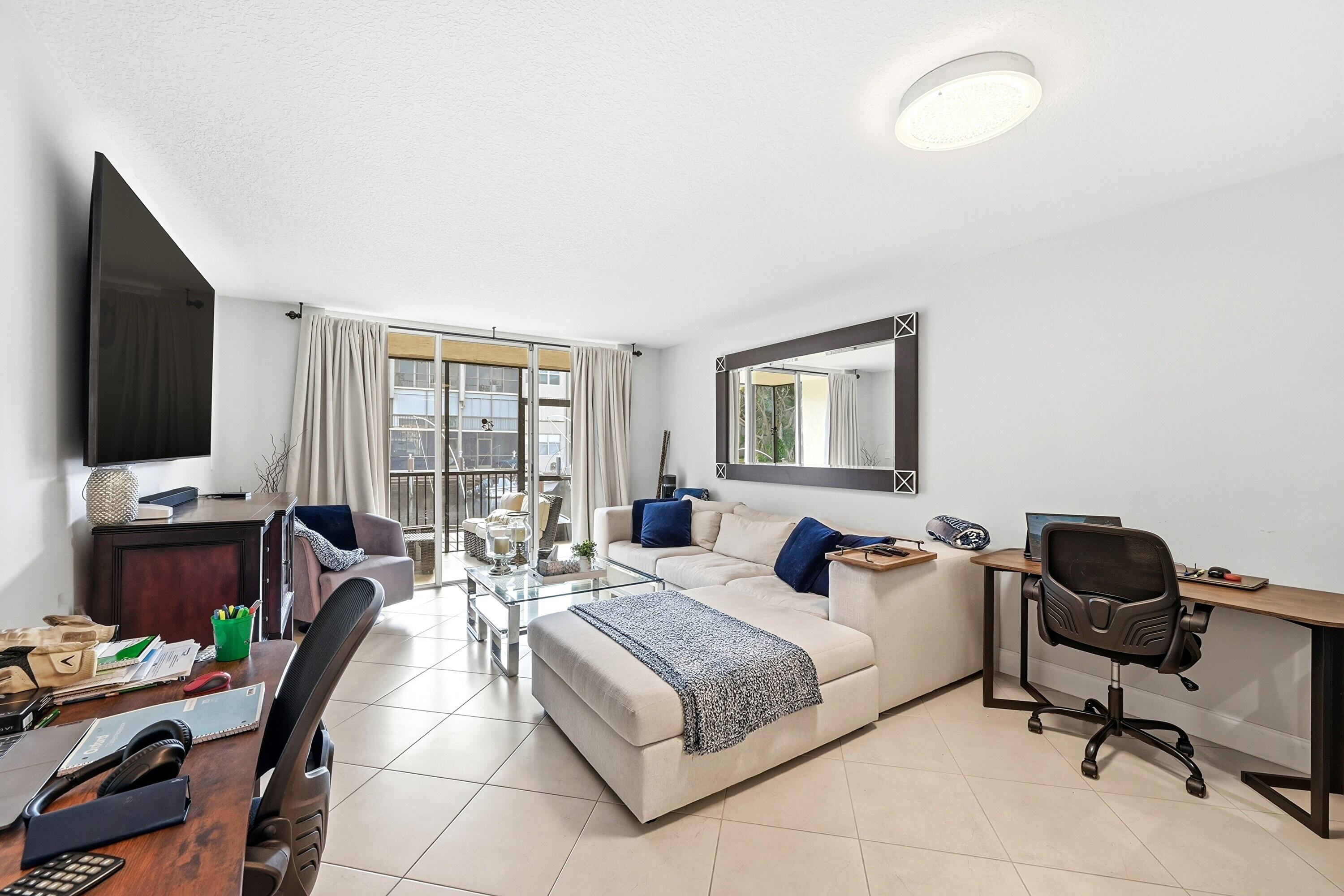 ISLAND CLUB CONDO UNIT E-101 PER CDO BK/PG - Residential Lease