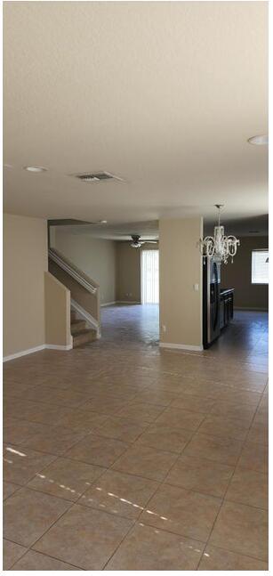FOURTH  REPLAT OF PORTOFI - Residential Lease