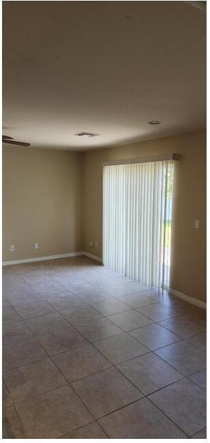 FOURTH  REPLAT OF PORTOFI - Residential Lease