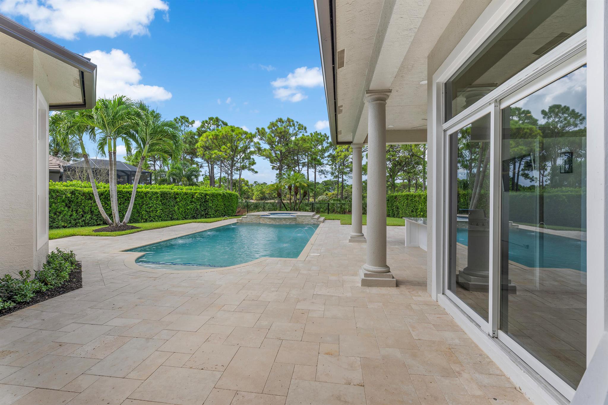 MEDALIST CLUB - Residential