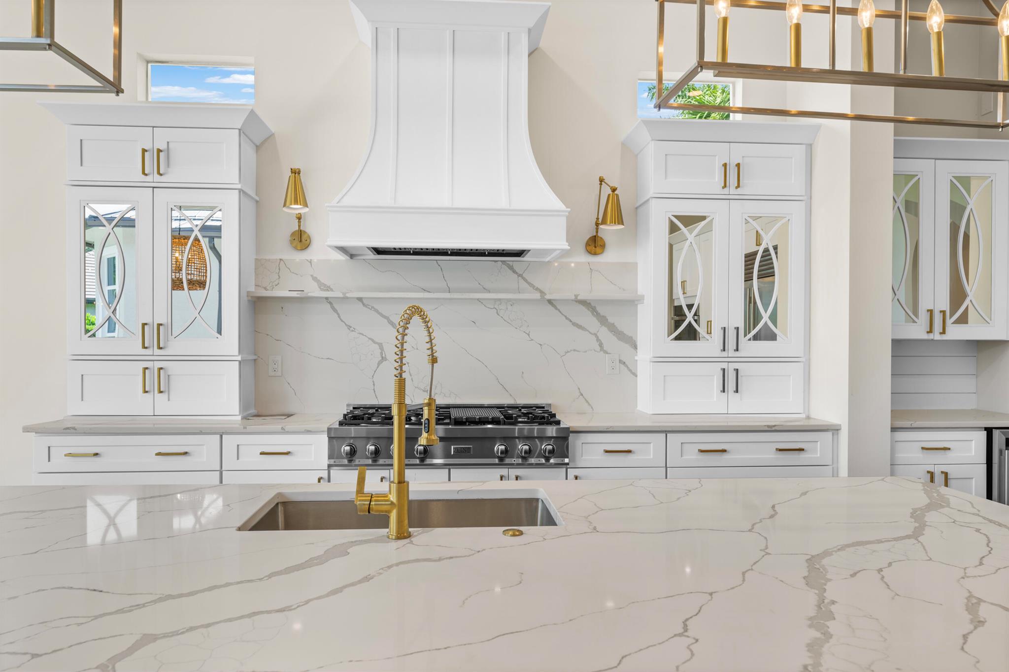 MEDALIST CLUB - Residential