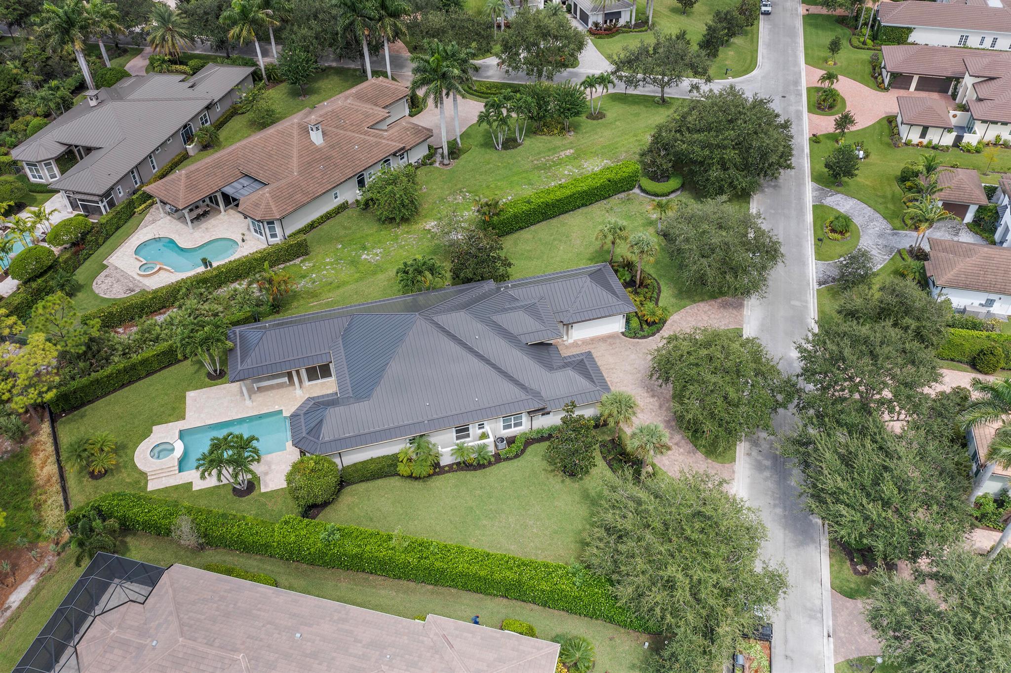 MEDALIST CLUB - Residential