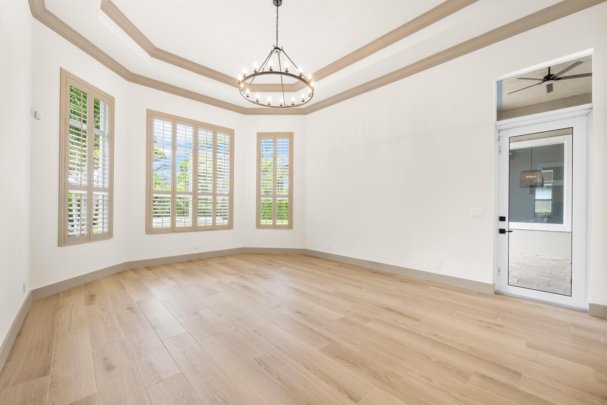 MEDALIST CLUB - Residential