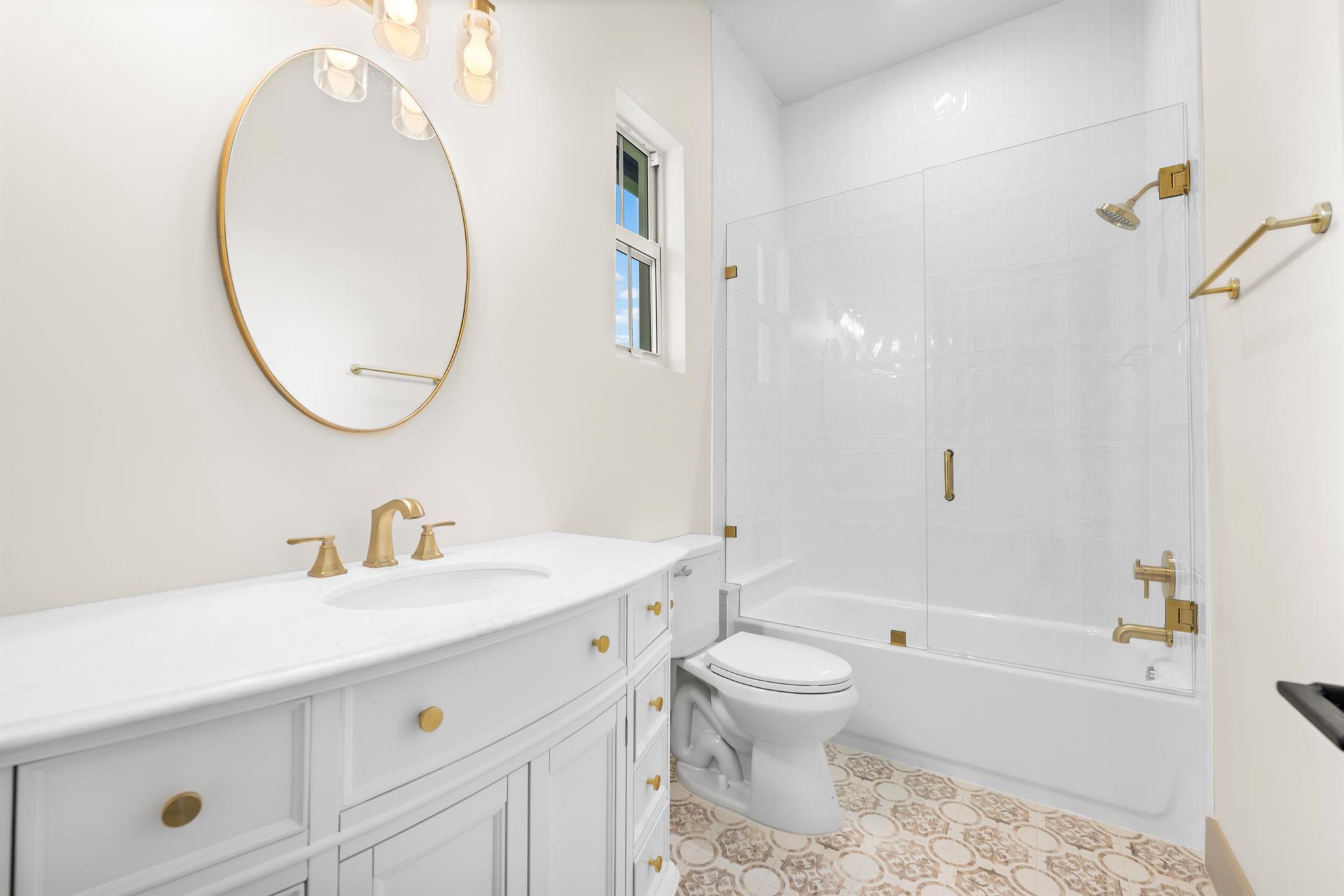 MEDALIST CLUB - Residential