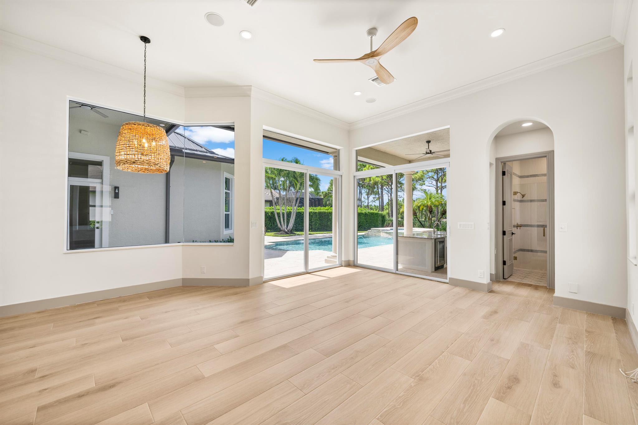 MEDALIST CLUB - Residential