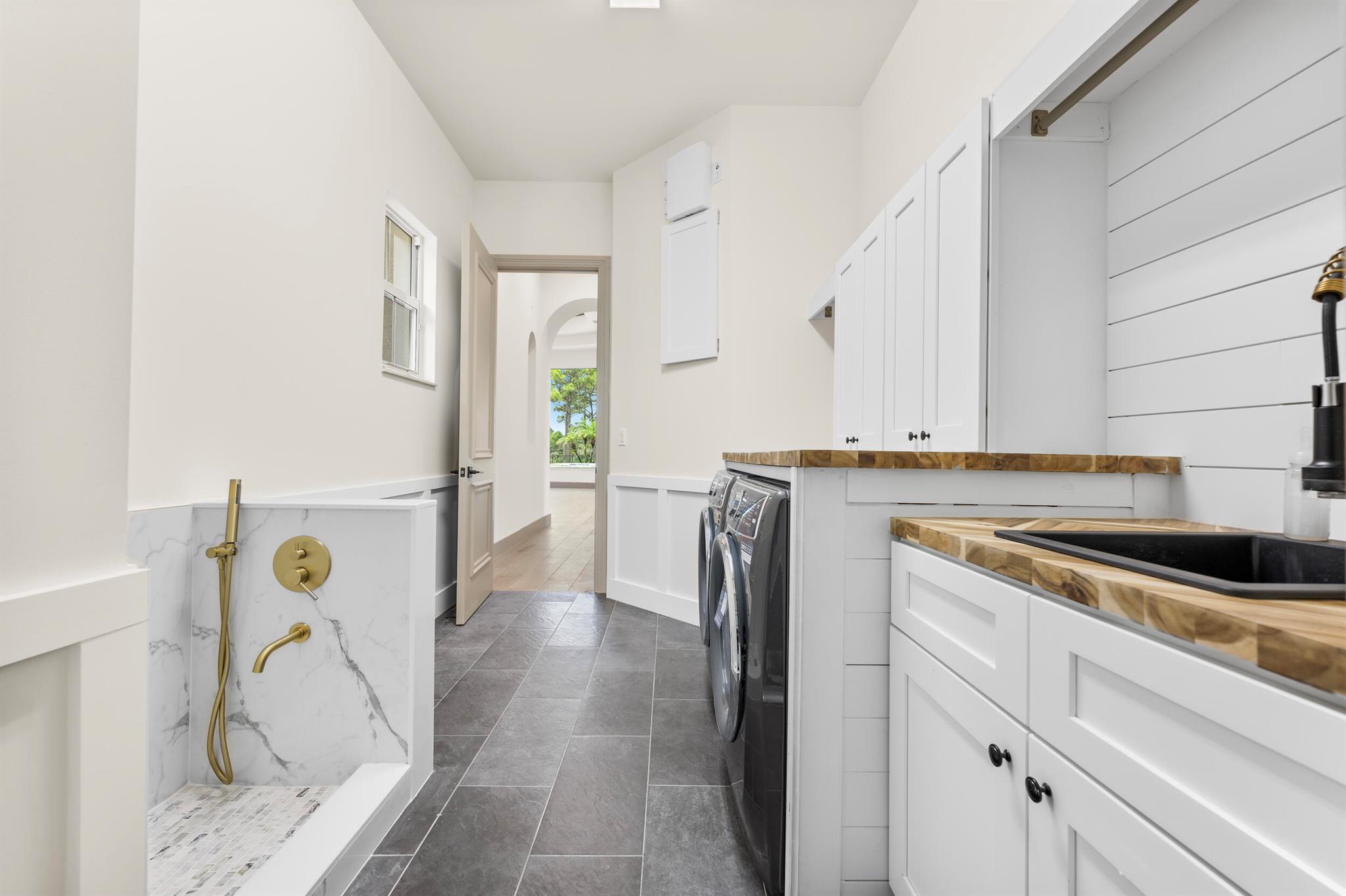 MEDALIST CLUB - Residential