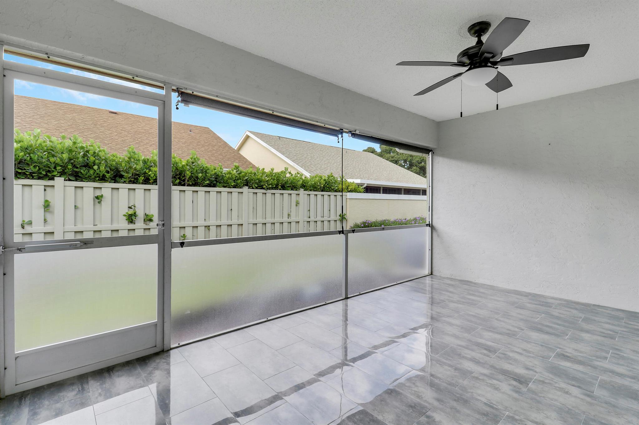 INDIAN CREEK PH IV-B - Residential Lease