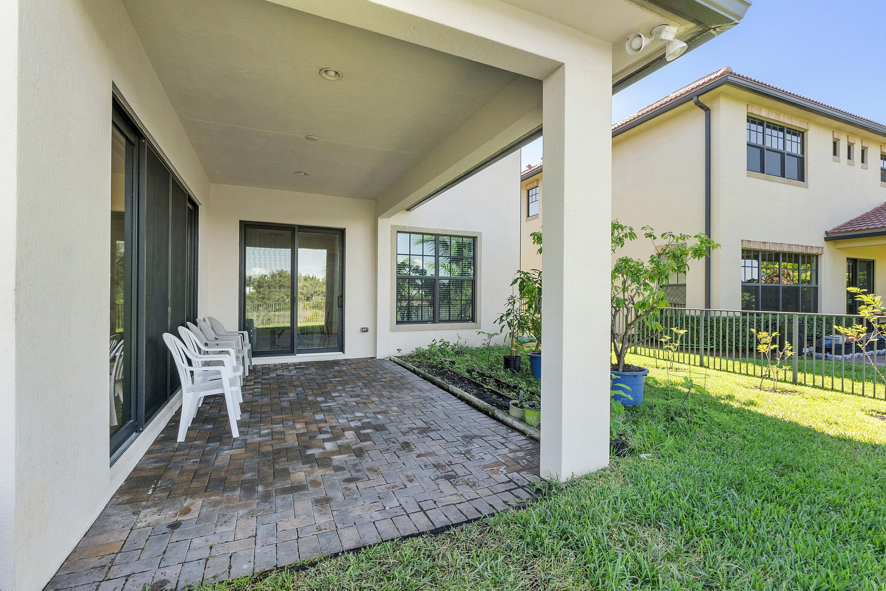 BRUSCHI PROPERTY - Residential