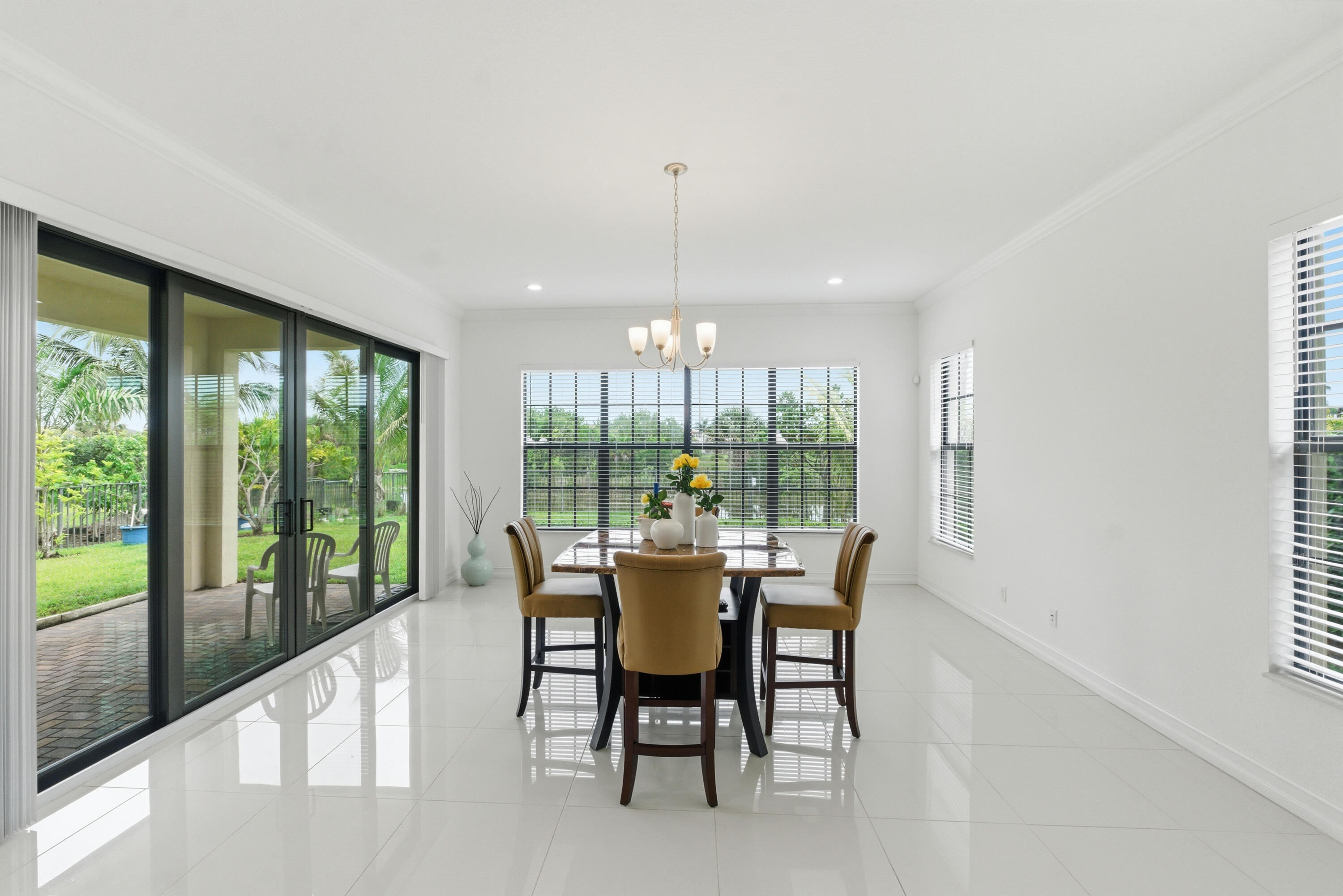 BRUSCHI PROPERTY - Residential