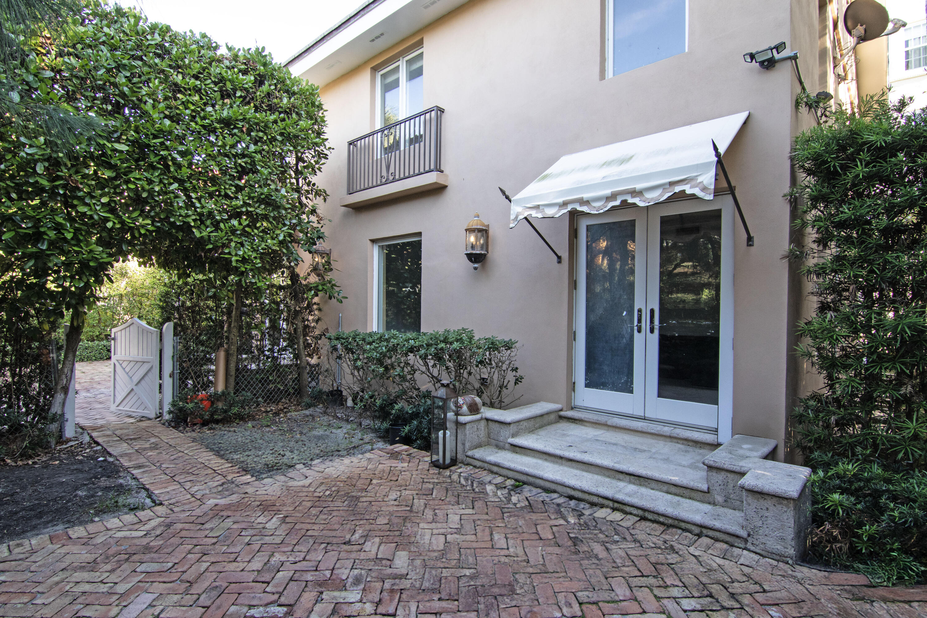 BUNGALOW PARK ADD - Residential Lease