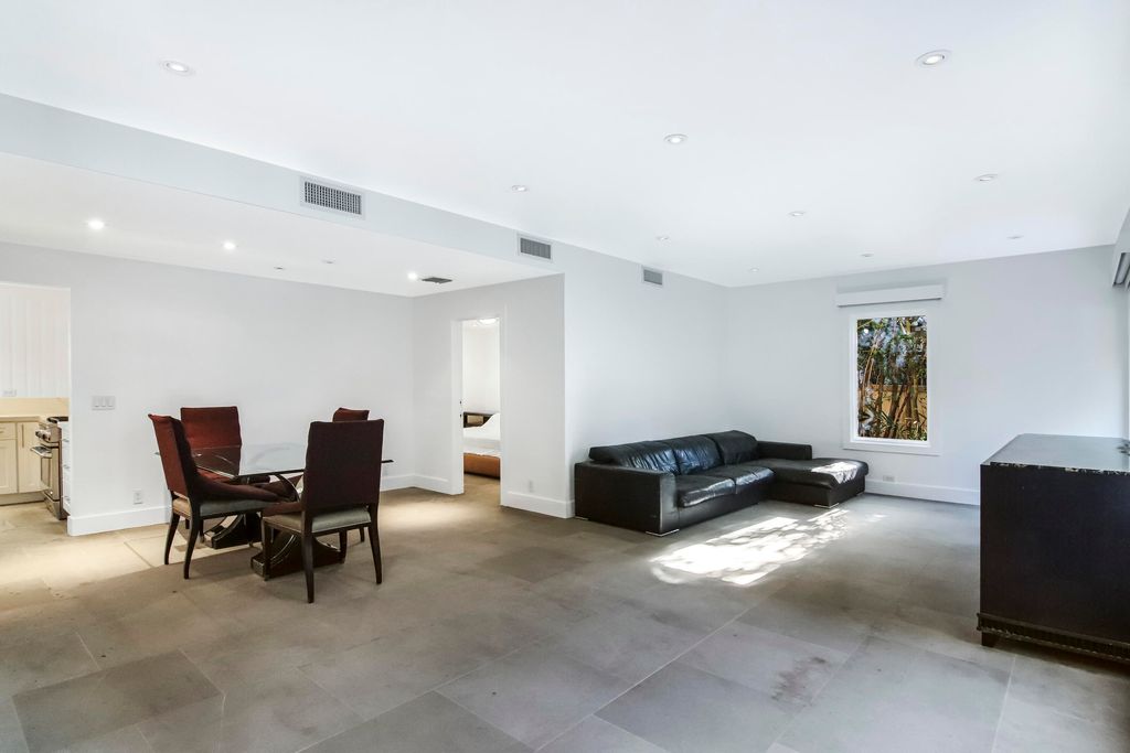 Photo of 222 Park Avenue, Palm Beach, FL 33480 (MLS # B26026274)