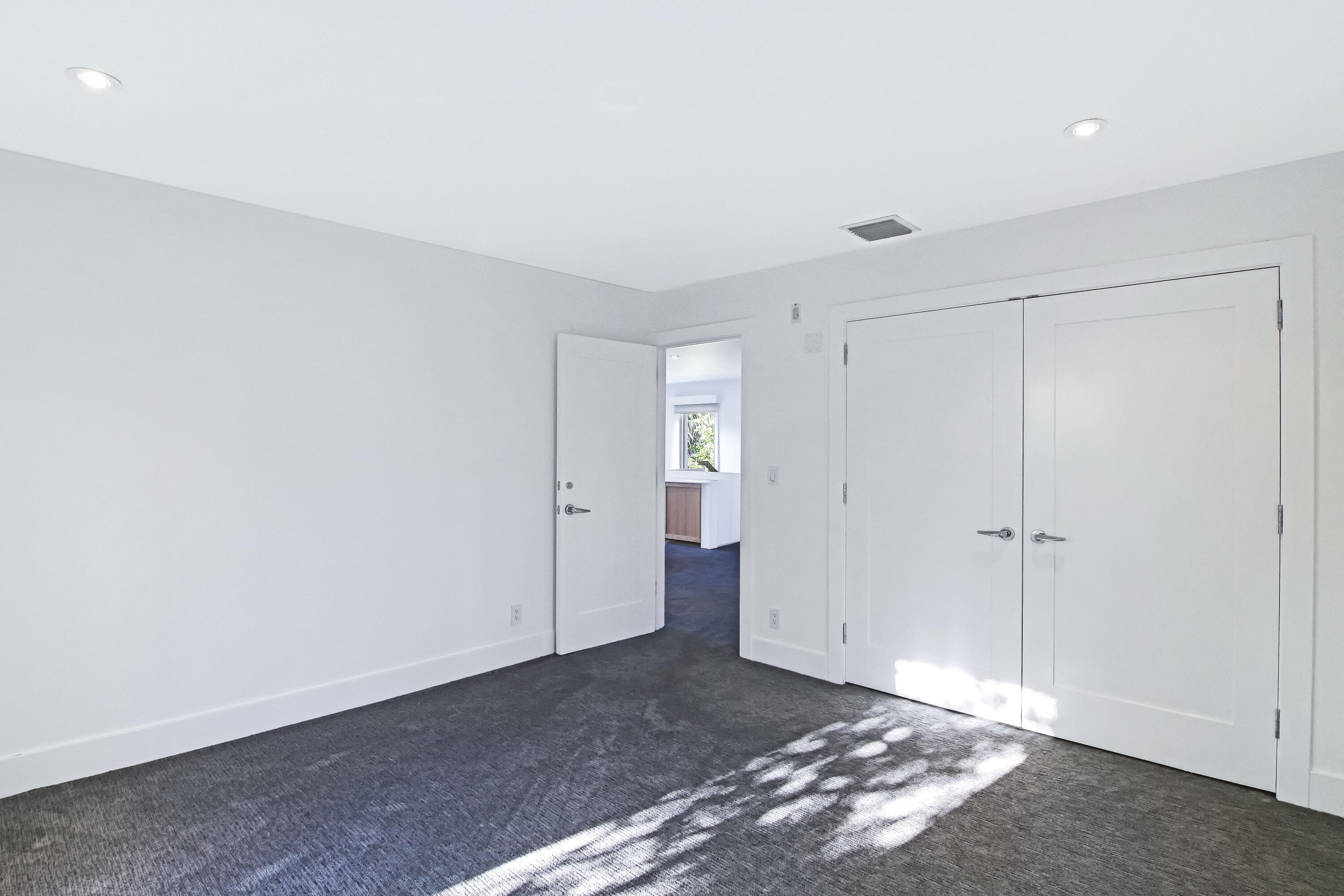 BUNGALOW PARK ADD - Residential Lease