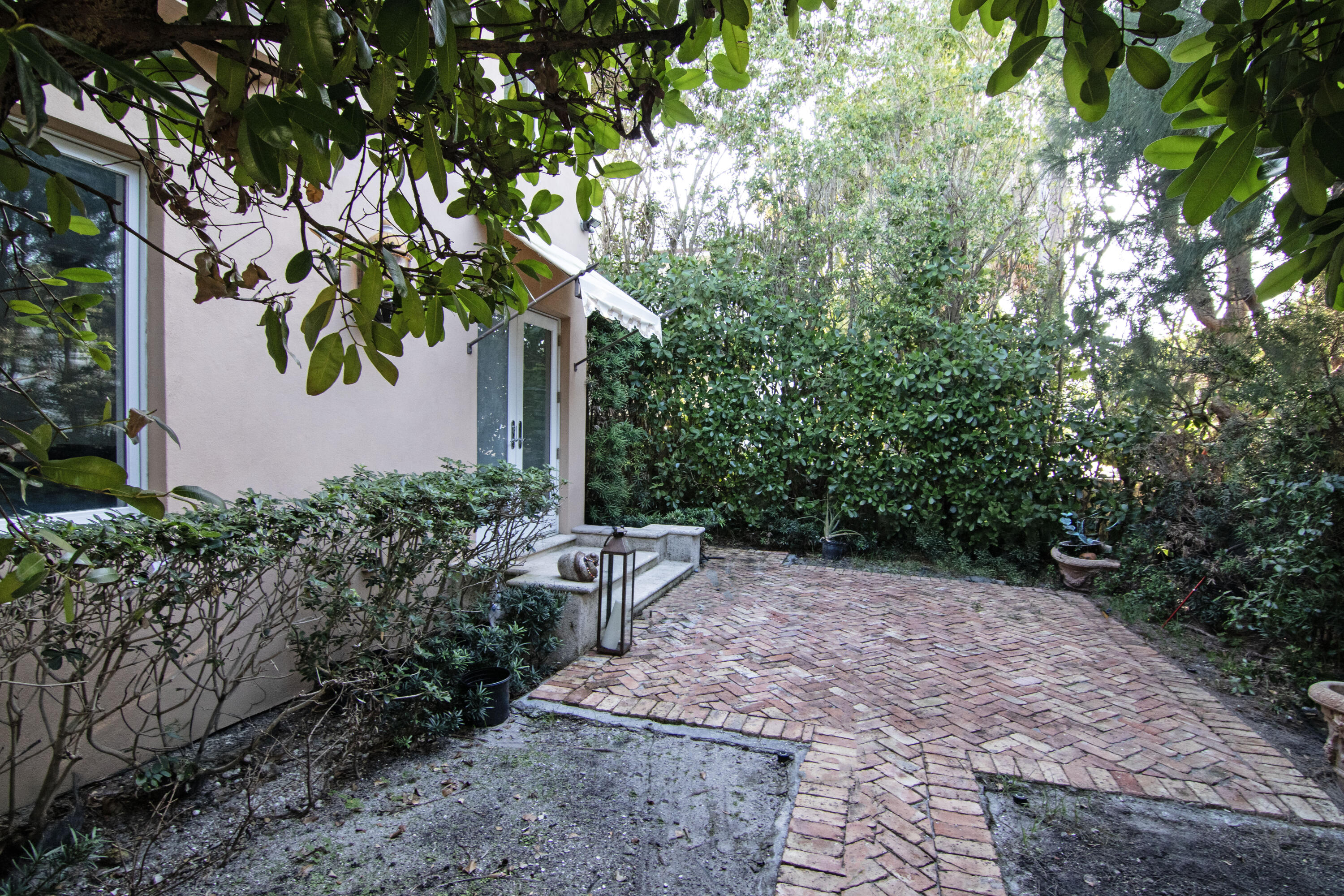 BUNGALOW PARK ADD - Residential Lease
