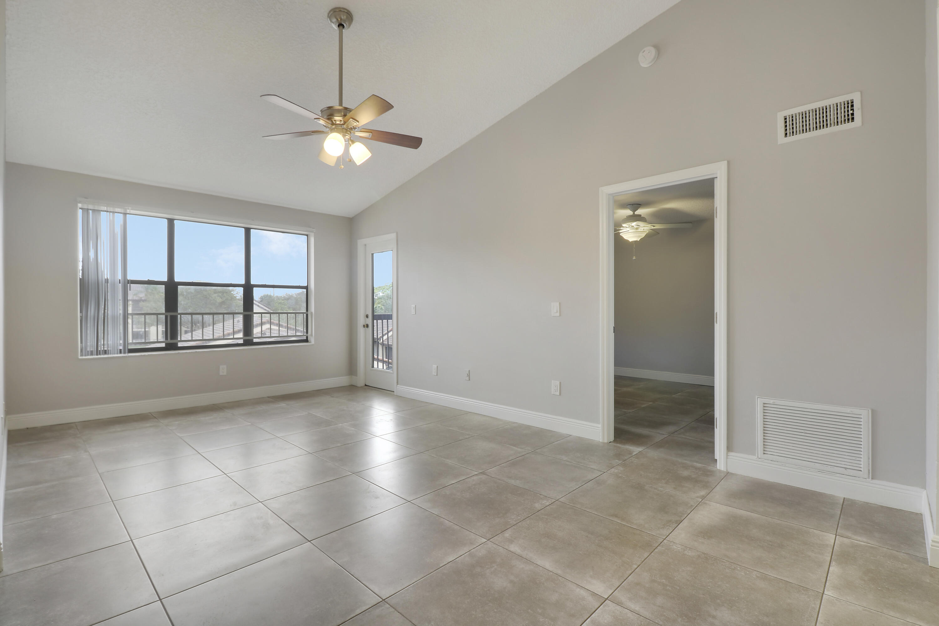 PALM AIRE GARDENS CONDO - Residential
