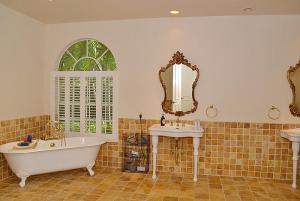 LES JARDINS - Residential