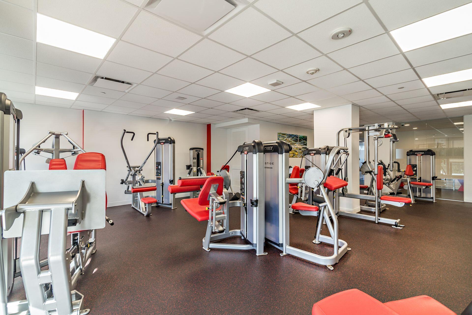 PLAZA OF THE PALM BEACHES - Residential Lease