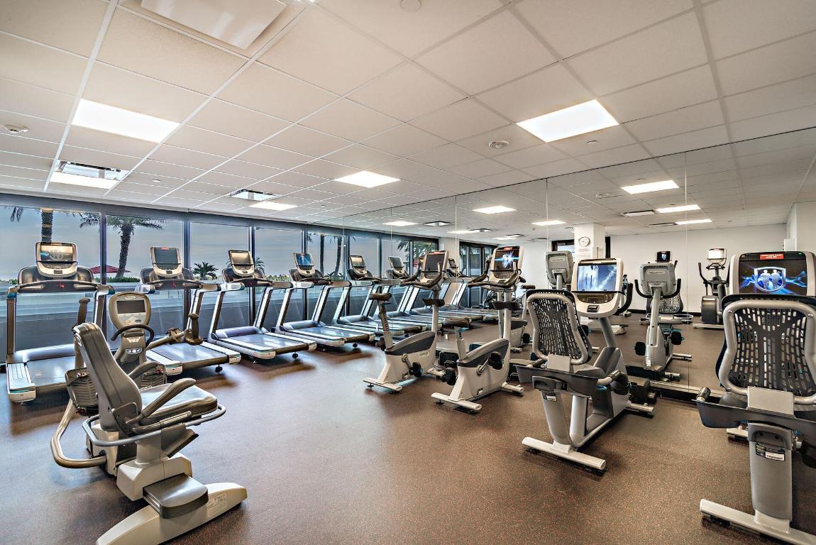 PLAZA OF THE PALM BEACHES CONDO - Residential Lease