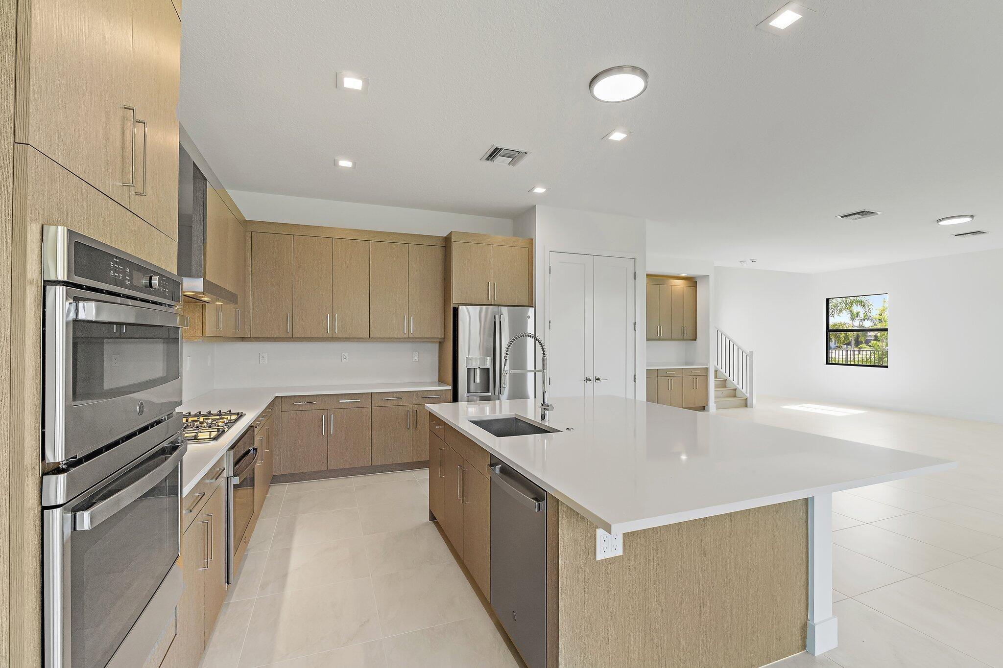 Avenir / Apex - Residential Lease