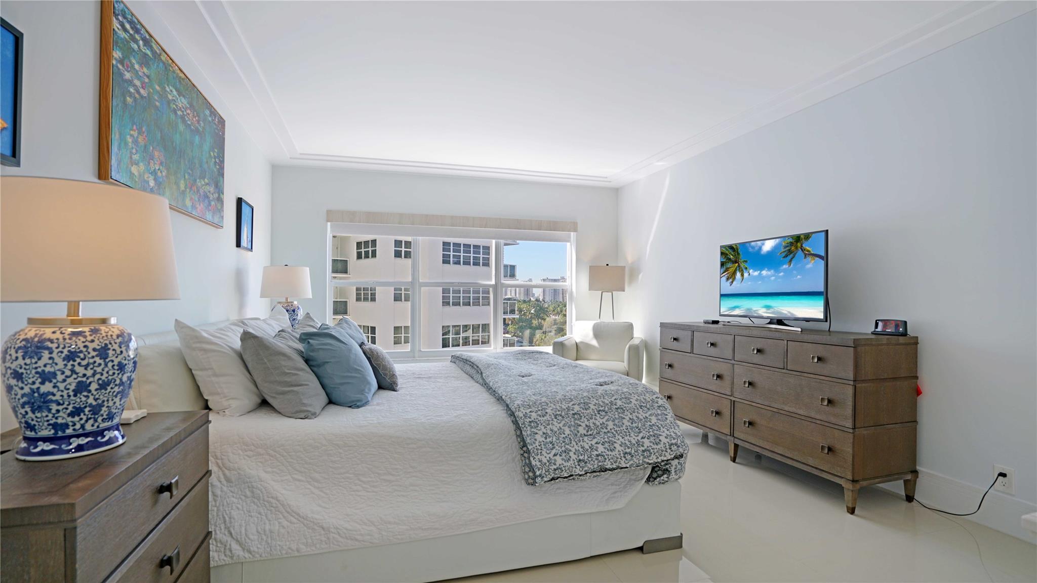 REGENCY SOUTH - Residential