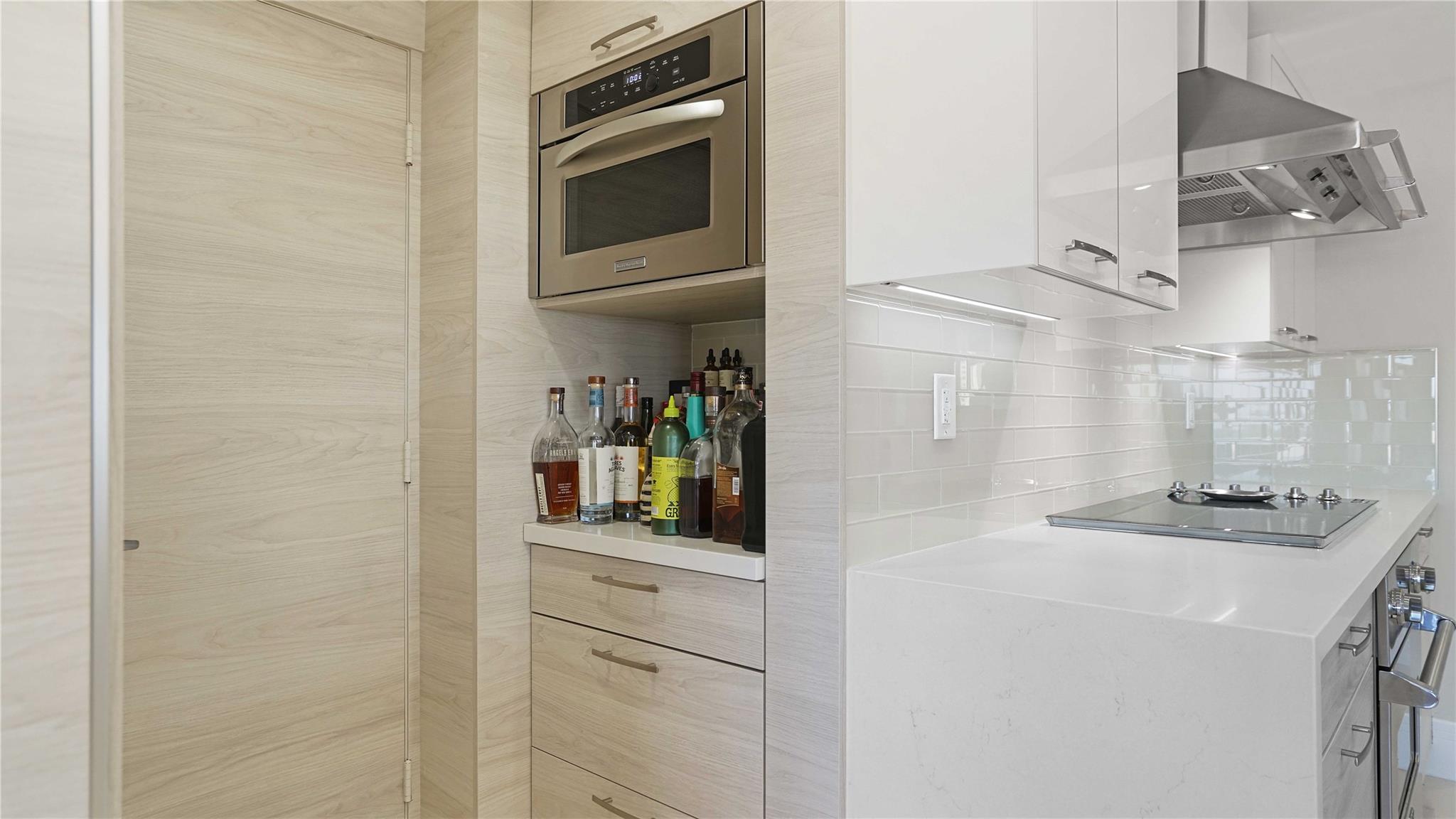 REGENCY SOUTH - Residential