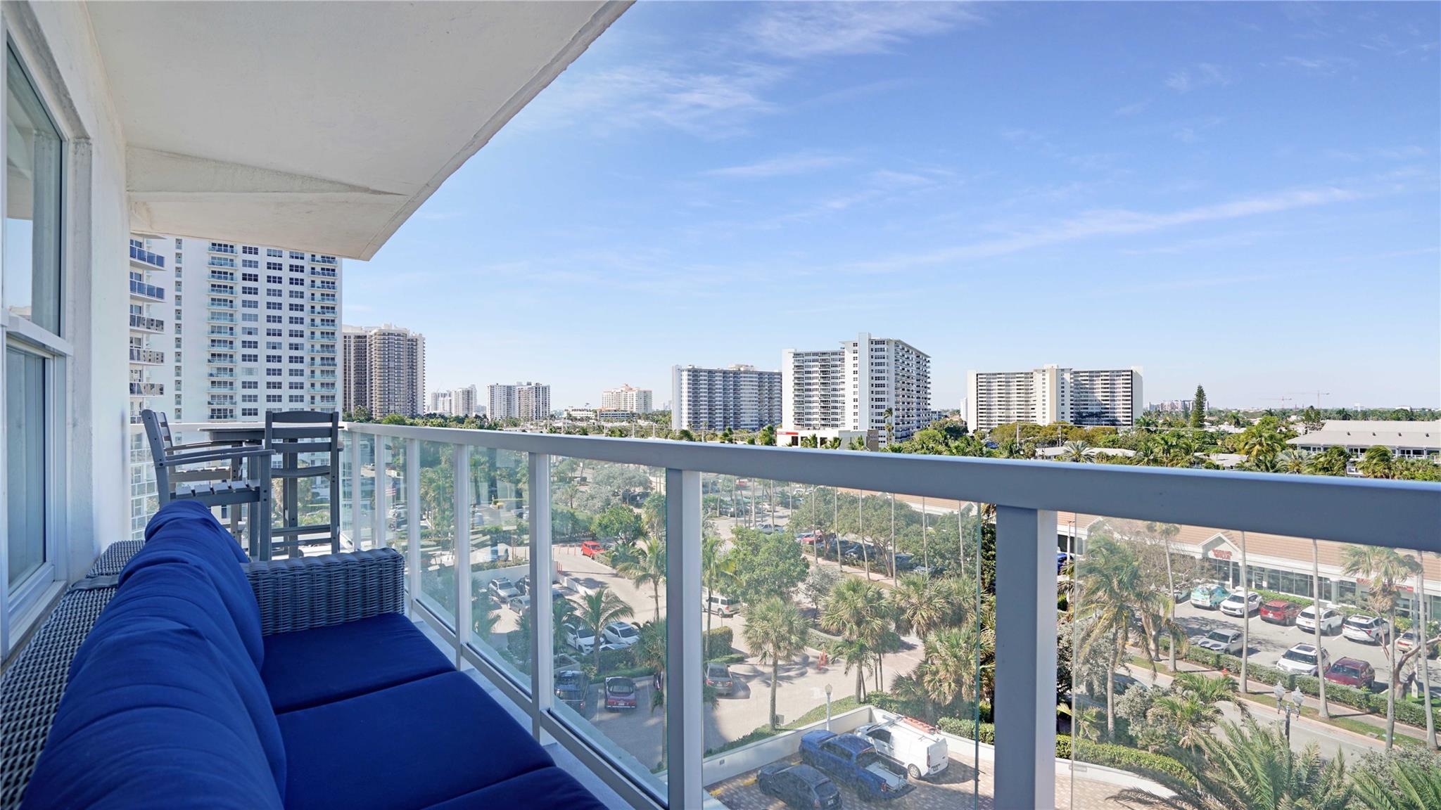 REGENCY SOUTH - Residential