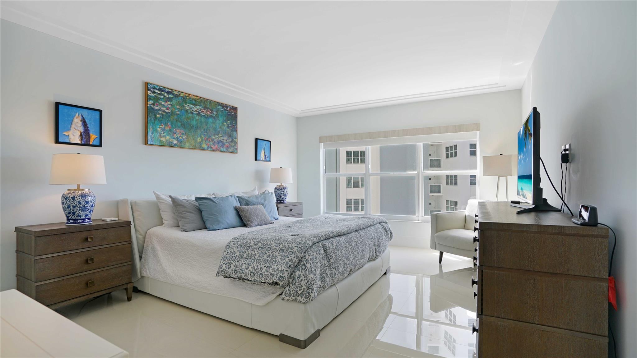 REGENCY SOUTH - Residential