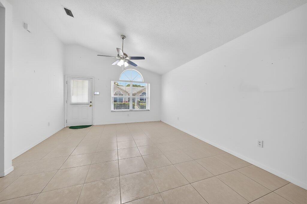 Kings Isle Phase I - Residential