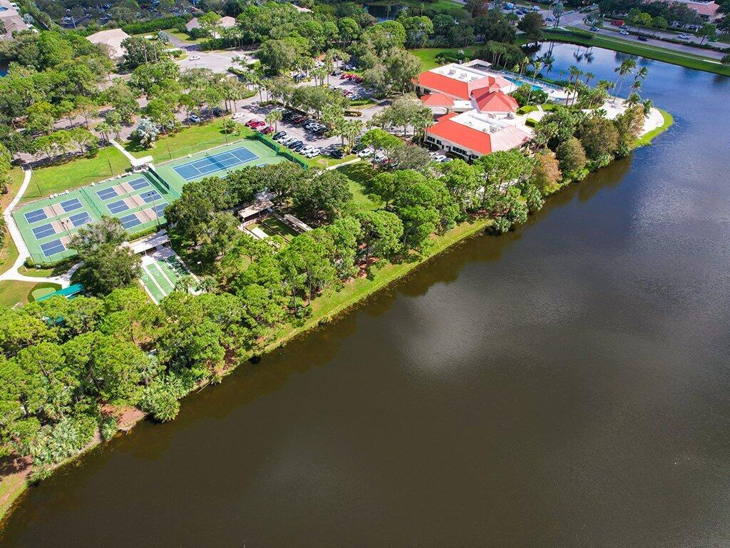 Kings Isle Phase I - Residential