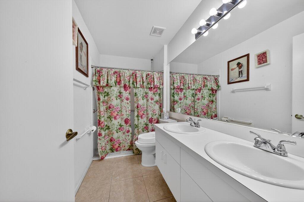 Kings Isle Phase I - Residential