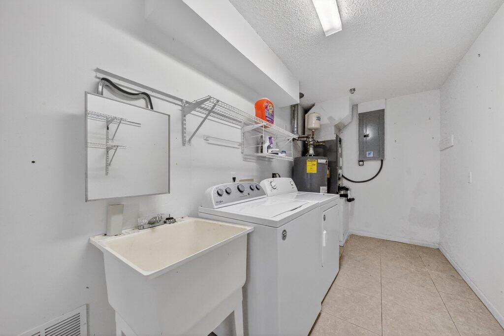 Kings Isle Phase I - Residential