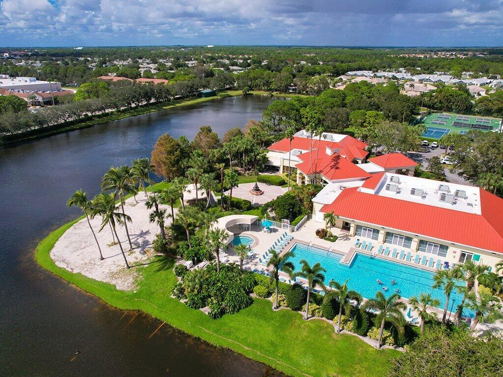 Kings Isle Phase I - Residential