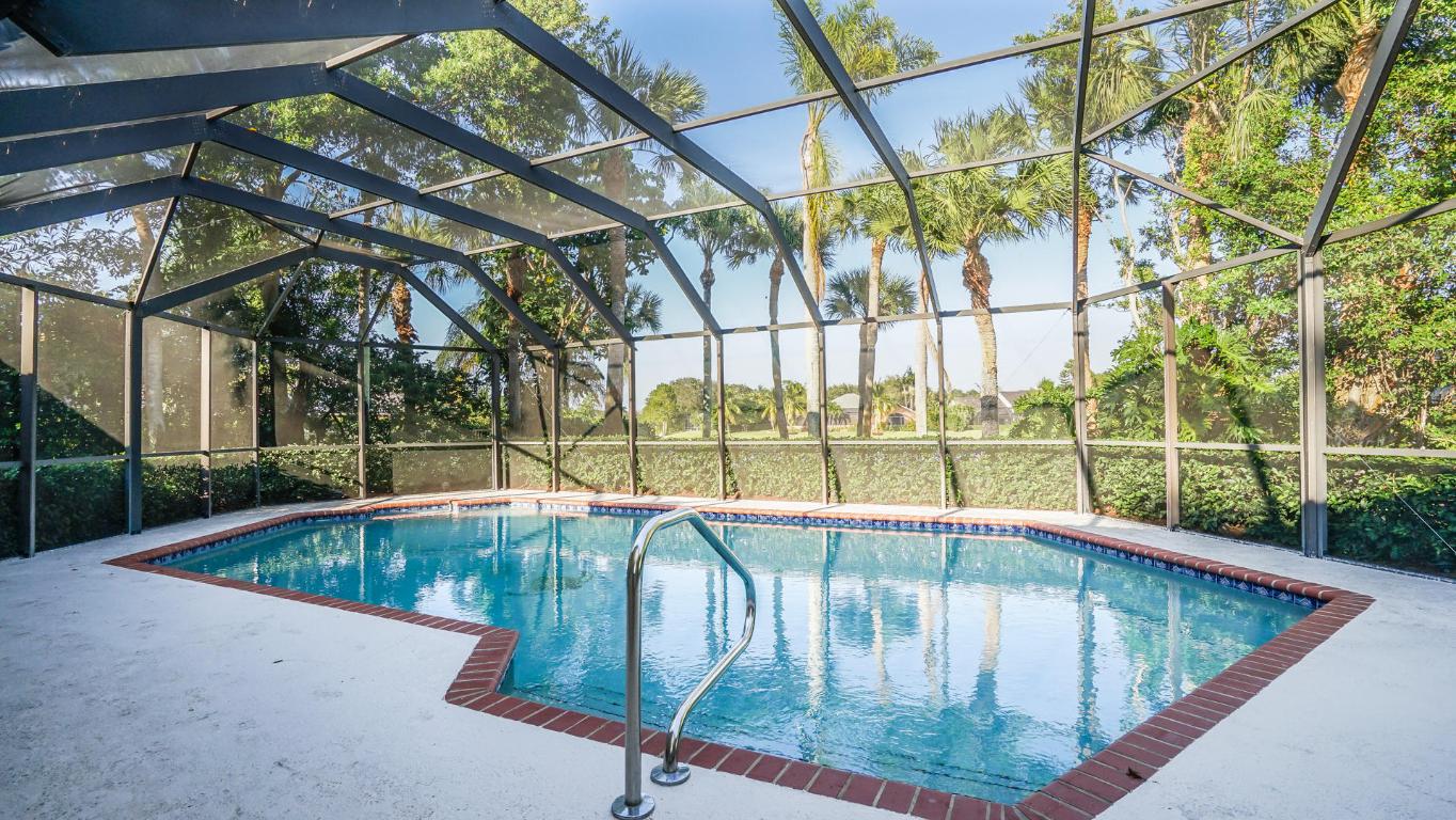 HERITAGE OAKS - Residential