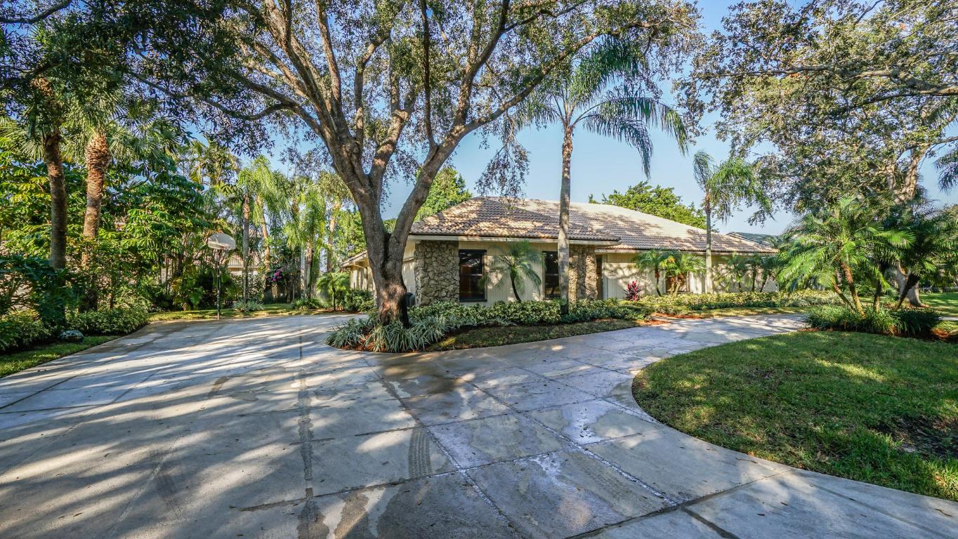 HERITAGE OAKS - Residential