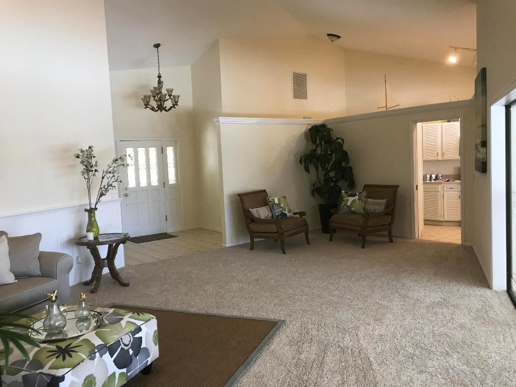 HERITAGE OAKS - Residential