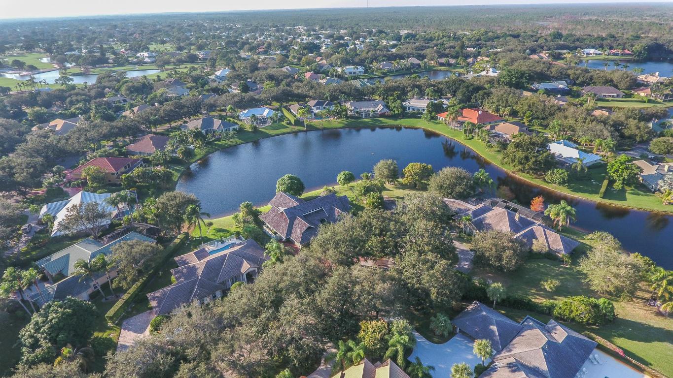 HERITAGE OAKS - Residential