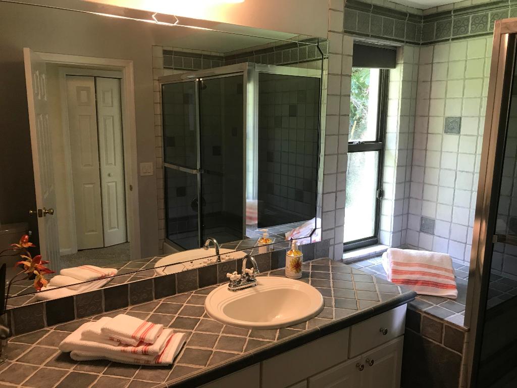 HERITAGE OAKS - Residential