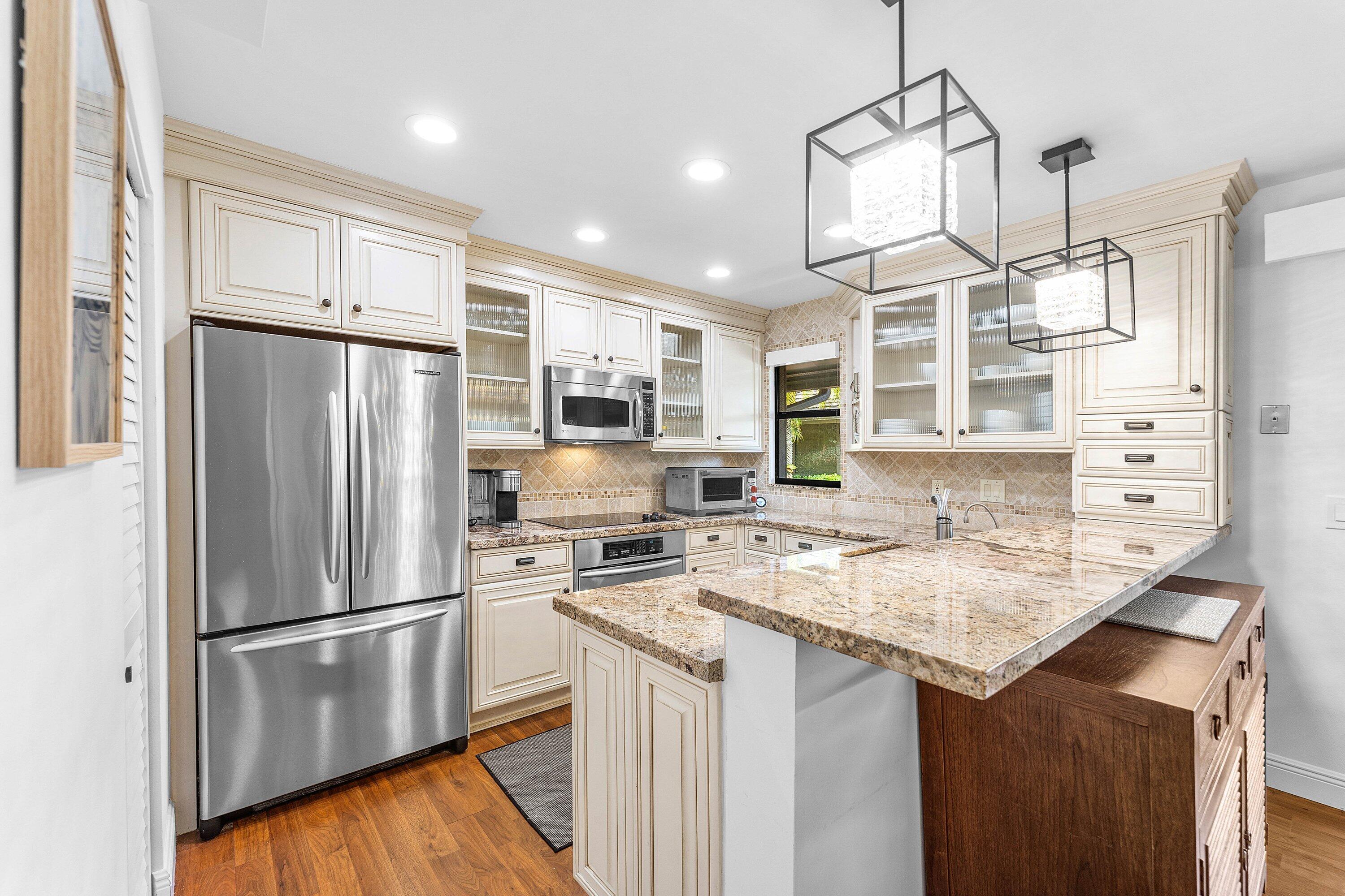 PLANTATION COLONY OF BOCA WEST CONDO - Residential