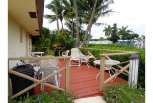 SHORE SIDE CONDO - Residential