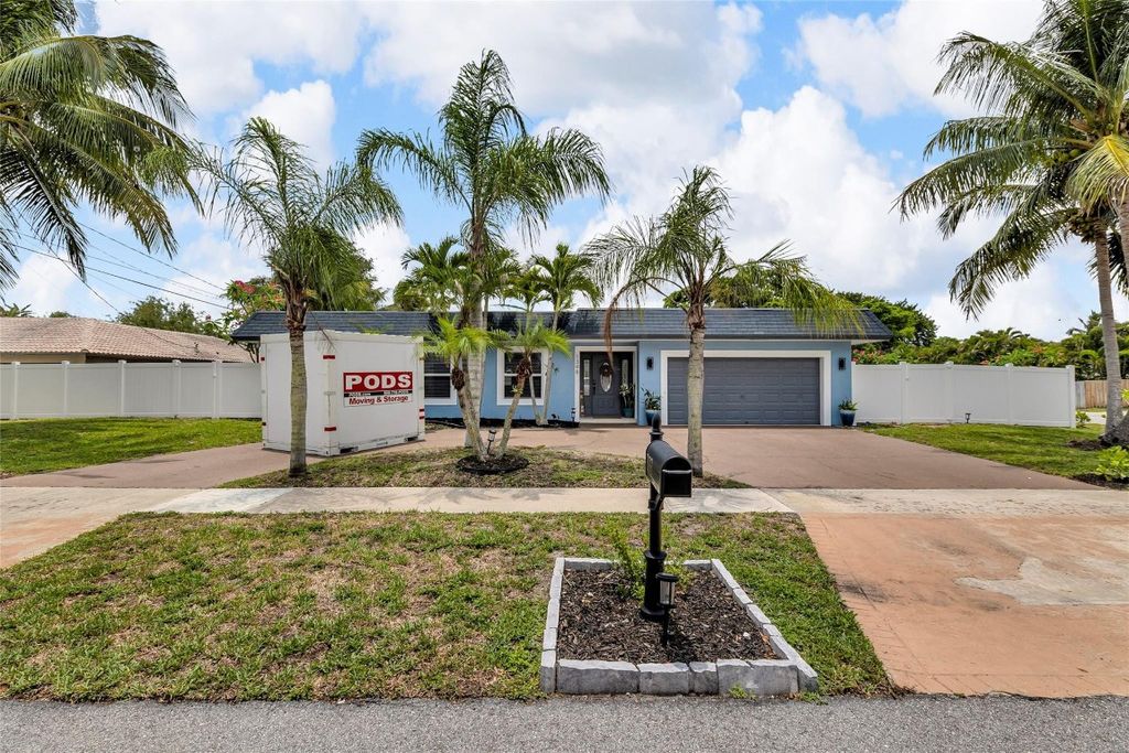 Photo of 1398 NW 14th Court, Boca Raton, FL 33486 (MLS # F10507278)