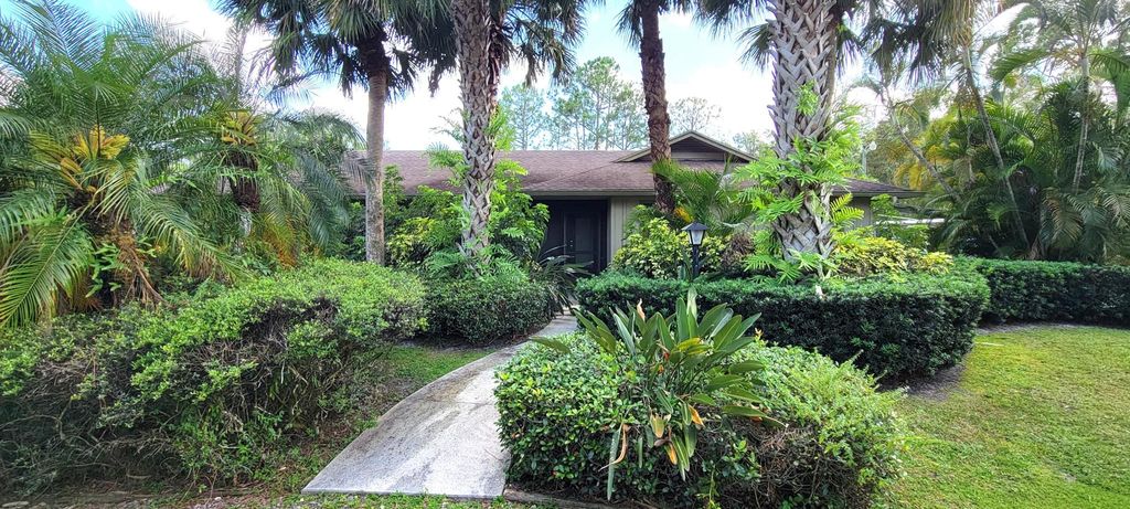 Photo of 13598 158th Street N, Jupiter, FL 33478 (MLS # R10984573)