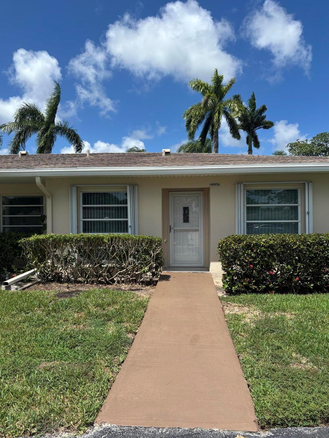 BOCA LAKES CONDO - Residential Lease