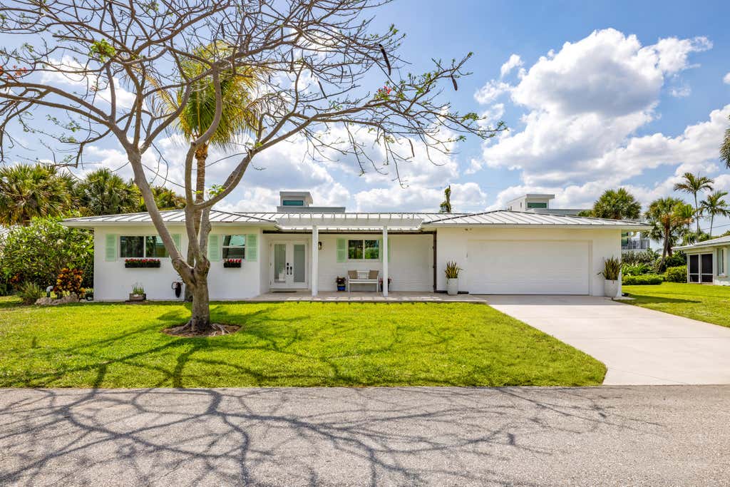 Photo of 461 Apollo Drive, Juno Beach, FL 33408 (MLS # B26044827)
