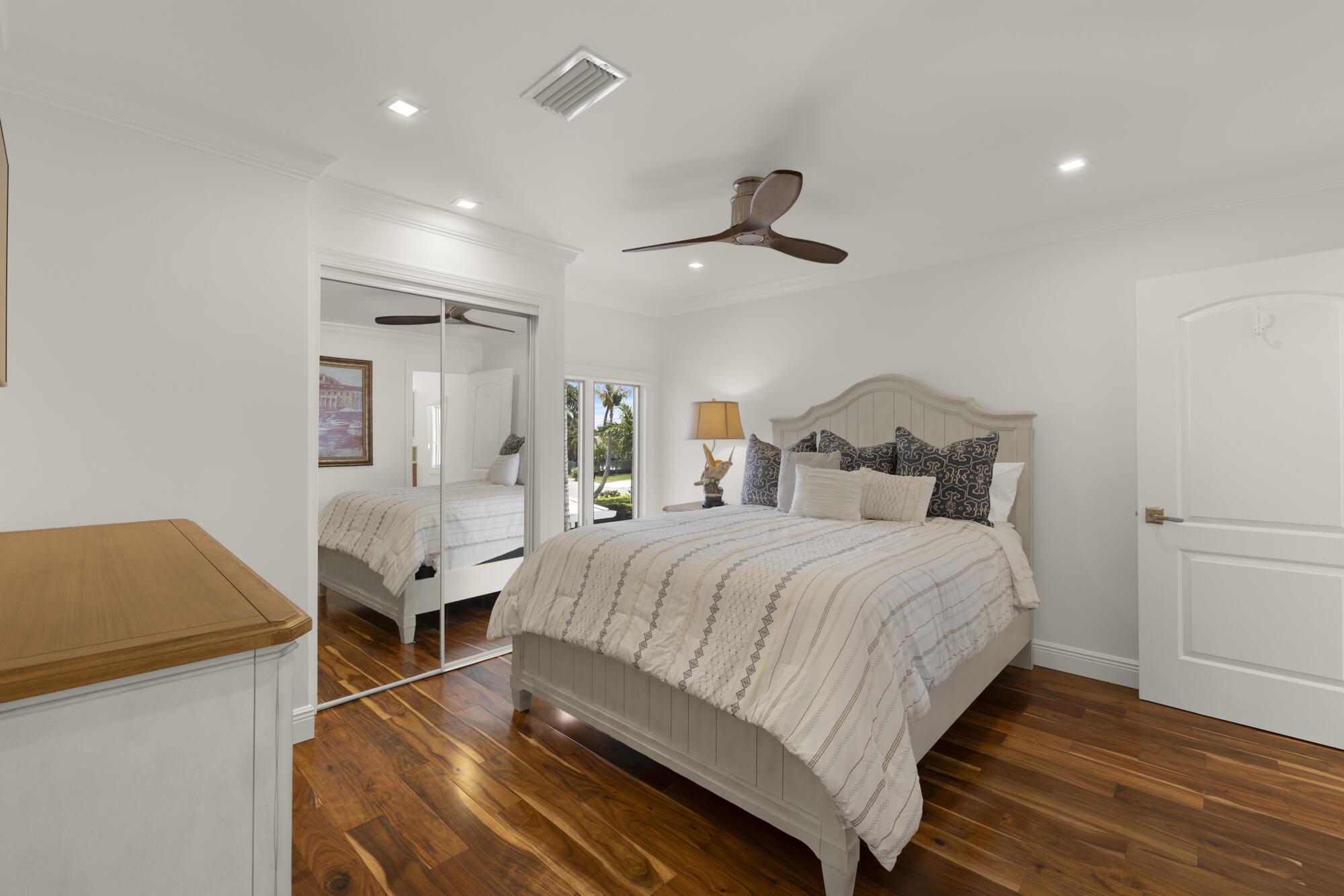 Tequesta Country Club - Residential